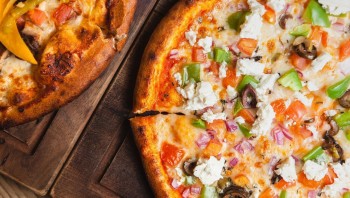 Food & Drink in Camana Bay 