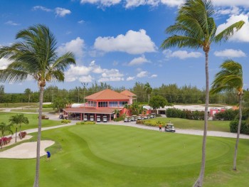 Golf Courses in Grand Cayman 